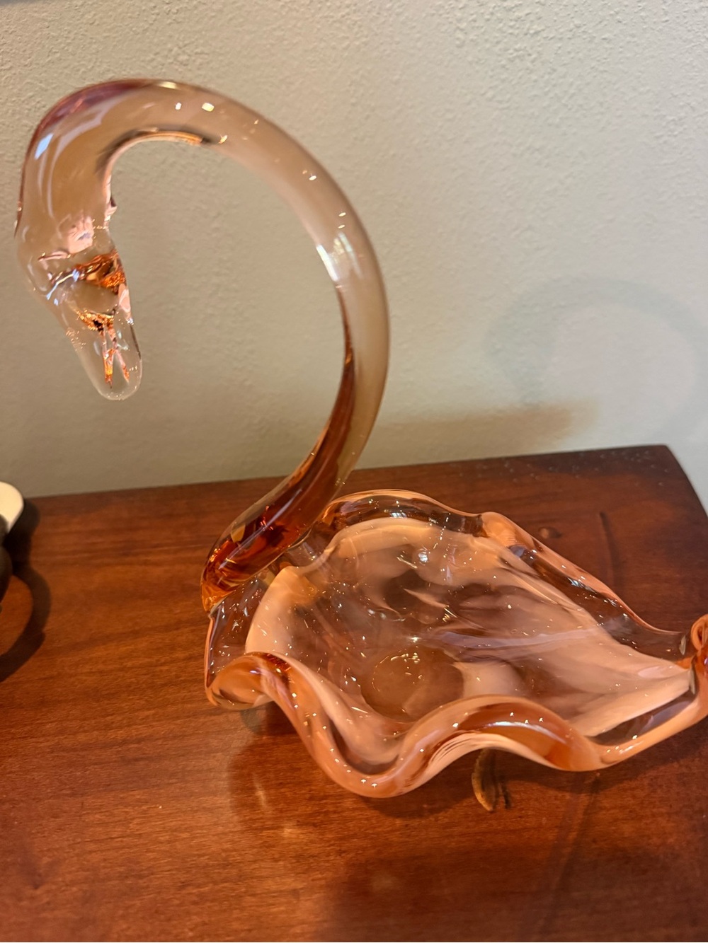 Vintage Handblown Peach Glass Swan Decorative Dish - Unbranded - Picture 3 of 8